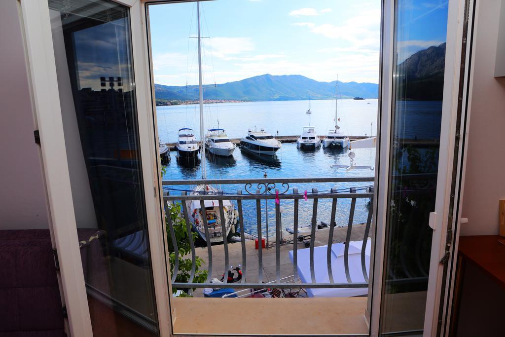 Apartments And Rooms Denoble 科尔丘拉 外观 照片